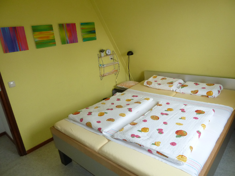 Schlafzimmer1
