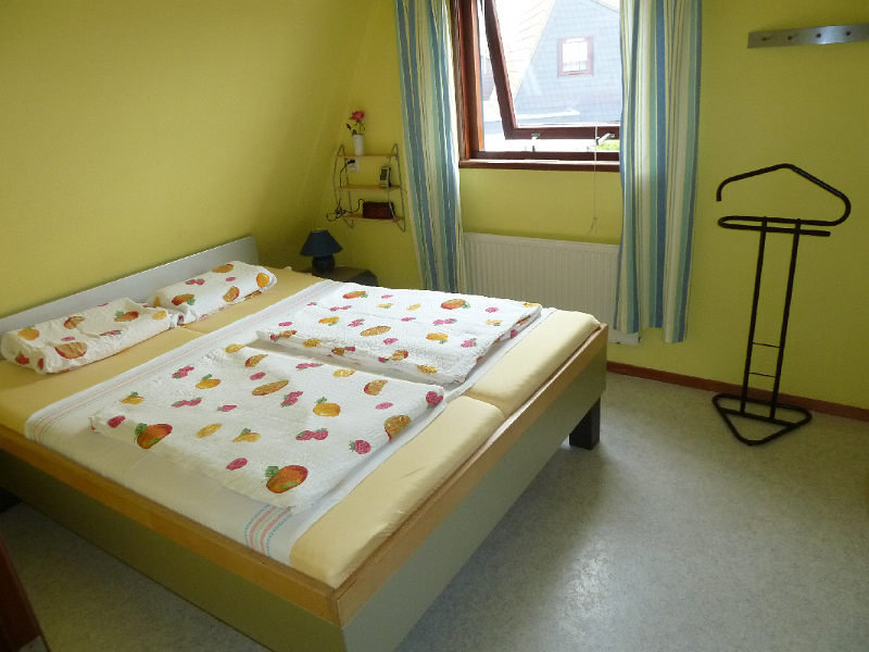 Schlafzimmer2